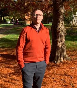 Dr Alex Middleton