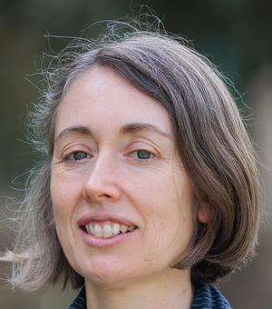 Dr Hannah Smith