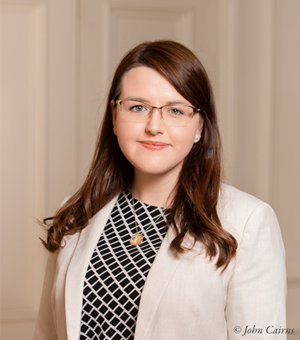 Dr Sabine Schneider