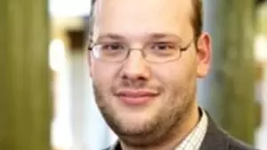 Dr Guy Perry