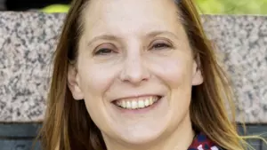 Dr Lyndsey Jenkins