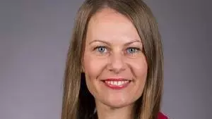 Dr Leah R Clark