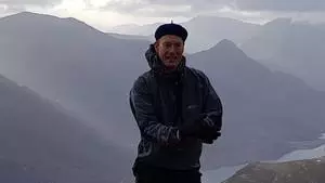 Dr Michael Drolet