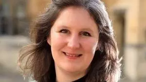 Dr Teresa Witcombe