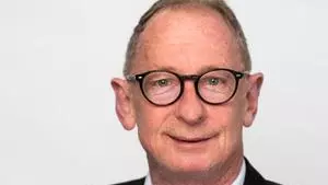 Dr Peter Thompson