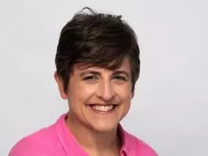 Dr Helen Gittos